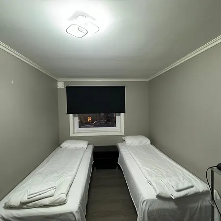 Appartement With Shared Shower *