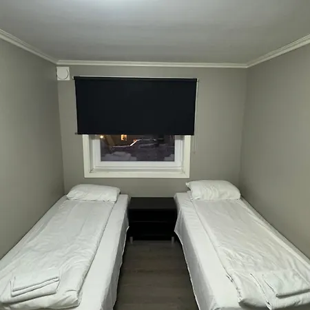 With Shared Shower *